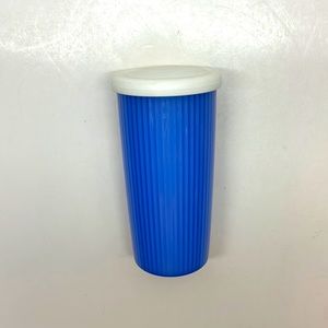 Tupperware 24 oz insulated cup with lid 3329A-1 blue